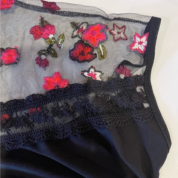 Y2K Faith & Joy Black Mesh Floral Sleeve Top Blouse whimsical goth feminine 90s - Picture 5 of 8